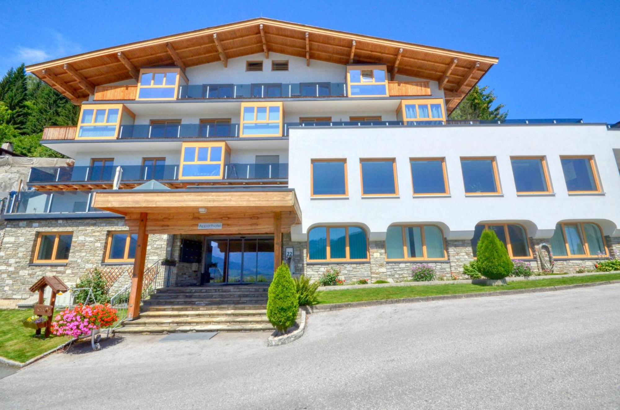 Eichenhof Top 2 - By Alpen Apartments Zell am See Exterior photo